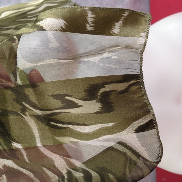 Long Green Scarf, Mixed Animal Print - Picture 6 of 8